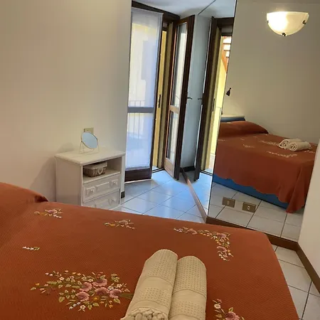 Accademia Paradise